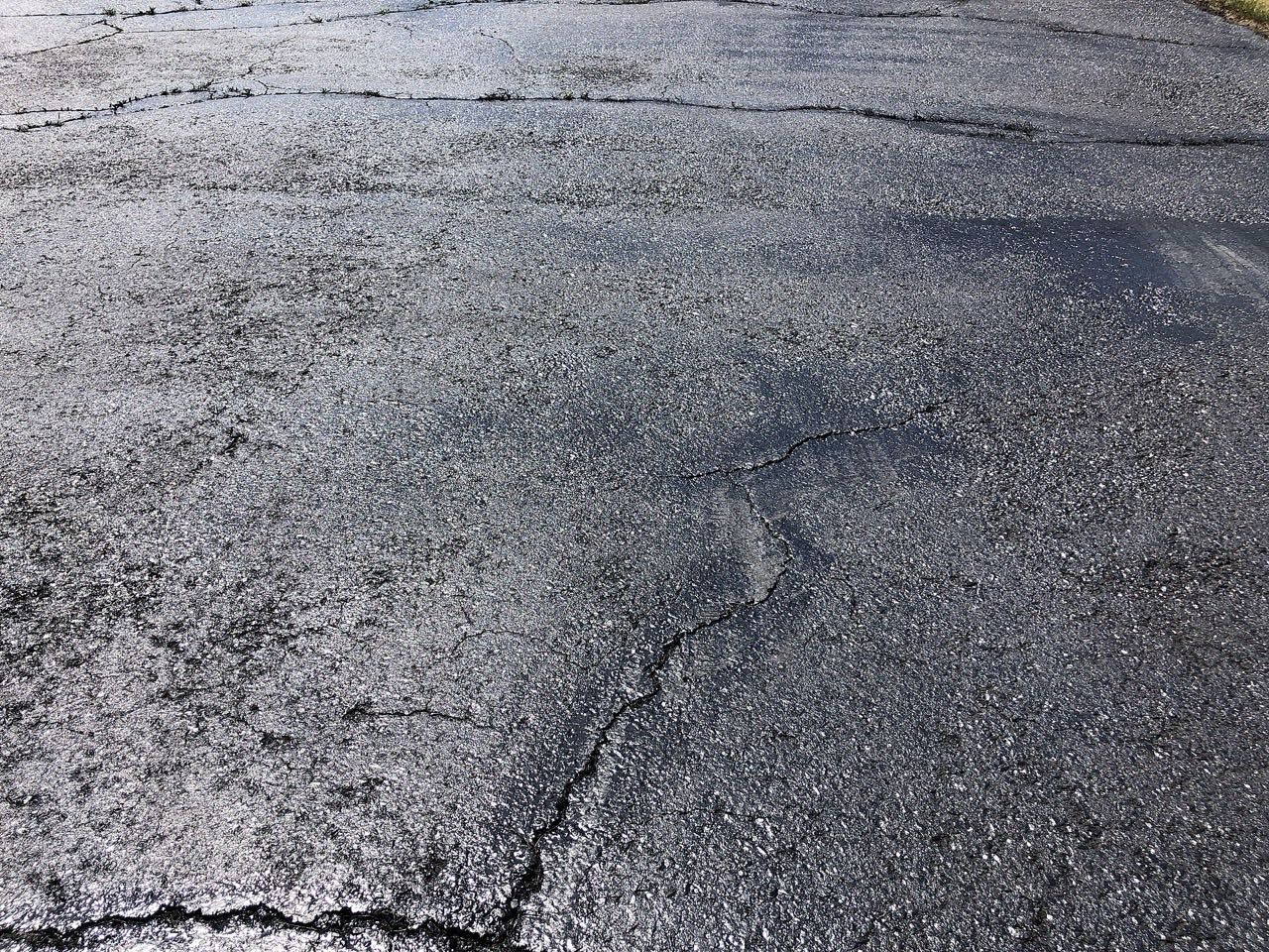How Often Should You Sealcoat a Driveway in NJ? (2026 Schedule)
